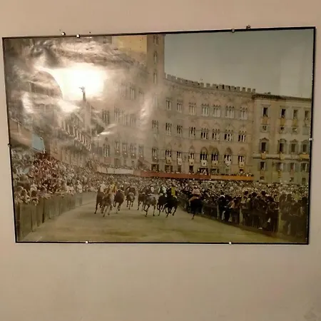 Casa Maria Grazia Tipico Del Centro Storico Di Ad Un Passo Da Piazza Del Campo Apartament *