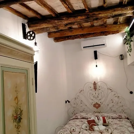 Casa Maria Grazia Tipico Del Centro Storico Di Ad Un Passo Da Piazza Del Campo *