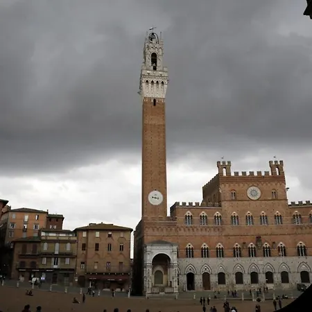Casa Maria Grazia Tipico Del Centro Storico Di Ad Un Passo Da Piazza Del Campo Apartment *